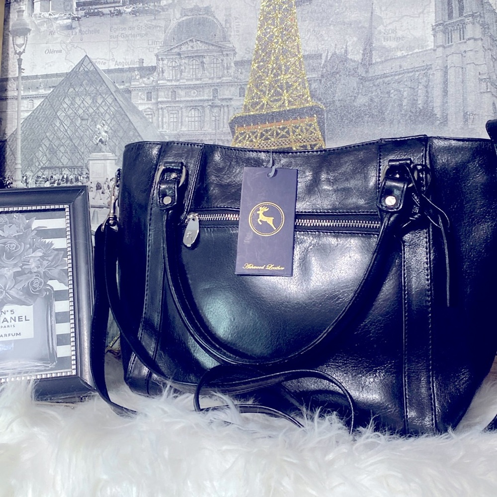 Ashwood Leather Shoulder and Crossbody Bag NEW 💃🏻